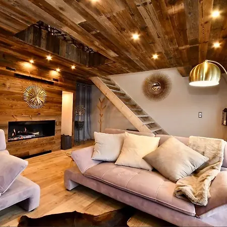 Alpe d'Huez Duplex proximité remontées mécaniques *